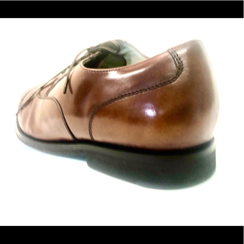 MEN’S DRESS SHOES BY ROCKPORT. - Picture 7 of 8